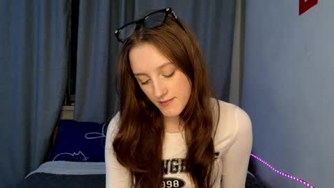 Lisa online show from April 12, 2026, 4:01 pm