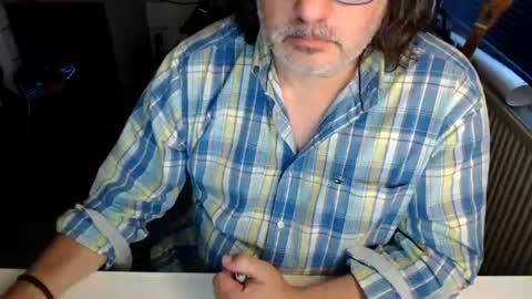 Jack independent model  online show from June 11, 2026, 7:01 pm