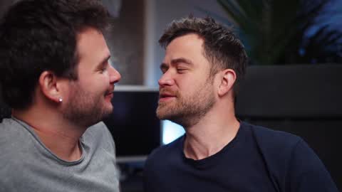 Snapshot of jackoffdude85 chatting on December 8, 2024, 11:40 pm Colten Carter online show from December 8, 2024, 11:40 pm