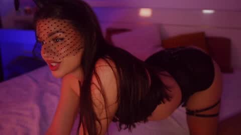 jacky_smith online show from January 17, 2025, 1:56 pm