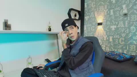 jacob_blackwell online show from January 8, 2026, 7:38 pm