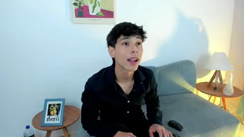 Snapshot of jacob_colliins chatting on June 5, 2026, 3:35 am jacob_colliins online show from June 5, 2026, 3:35 am