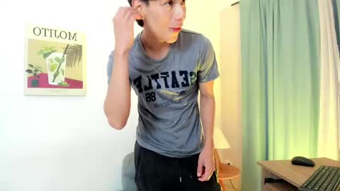 Snapshot of jacob_colliins chatting on June 8, 2026, 2:56 am jacob_colliins online show from June 8, 2026, 2:56 am