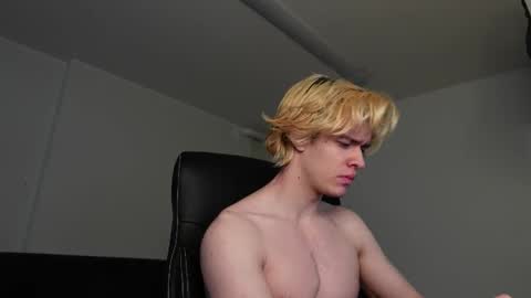 JACOB DEVON online show from February 9, 2026, 2:32 pm