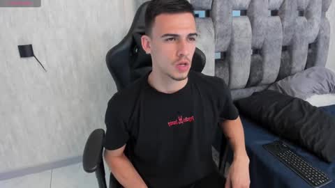 Snapshot of jacob_janner chatting on January 17, 2025, 5:21 am jacob_janner online show from January 17, 2025, 5:21 am