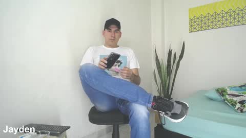 Snapshot of jacobandjayydenn chatting on January 8, 2025, 7:24 pm Jacob And Jayden online show from January 8, 2025, 7:24 pm