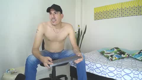 Snapshot of jacobandjayydenn chatting on March 12, 2025, 10:39 pm Jacob And Jayden online show from March 12, 2025, 10:39 pm