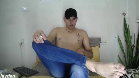 Jacob And Jayden online show from November 13, 2025, 6:18 pm