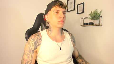 jacobb116 online show from February 20, 2025, 2:51 am