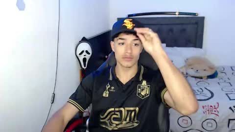 Jacobbakerr online show from April 19, 2026, 2:22 am