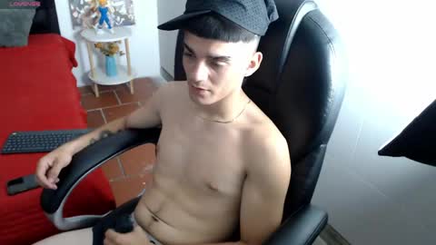 jacobdimitrix online show from May 14, 2026, 12:28 am