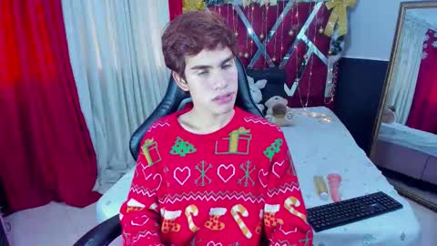 jacobelord online show from December 15, 2025, 1:26 pm