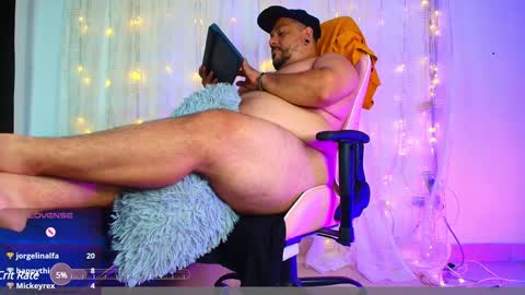 Snapshot of jacoob_woods chatting on January 10, 2025, 5:47 am daddy sir master bear online show from January 10, 2025, 5:47 am