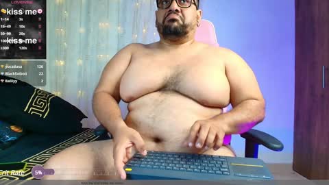 Snapshot of jacoob_woods chatting on February 8, 2025, 2:15 am daddy sir master bear online show from February 8, 2025, 2:15 am
