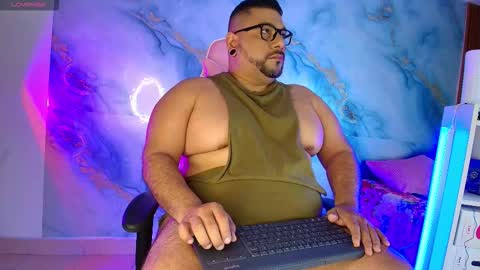 Snapshot of jacoob_woods chatting on March 3, 2026, 2:28 am daddy sir master bear online show from March 3, 2026, 2:28 am