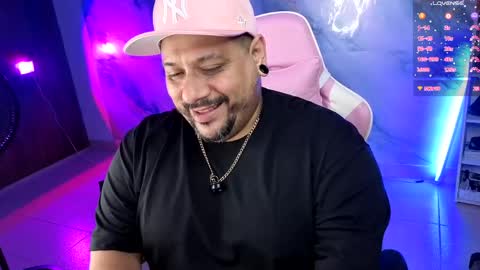 Snapshot of jacoob_woods chatting on April 21, 2026, 1:42 am daddy sir master bear online show from April 21, 2026, 1:42 am