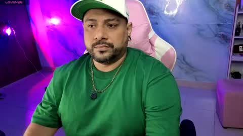 Snapshot of jacoob_woods chatting on April 30, 2026, 11:20 pm daddy sir master bear online show from April 30, 2026, 11:20 pm