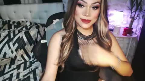 Jacque online show from October 10, 2025, 9:25 pm