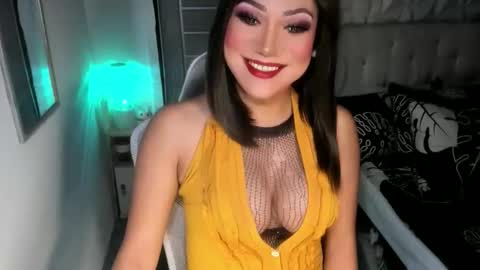 Jacque online show from May 10, 2026, 2:28 am