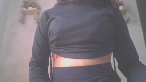 jacqueline_fernandez online show from November 4, 2025, 7:07 am