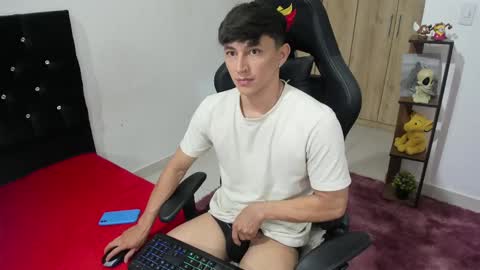 Snapshot of jacques_cardiet chatting on December 4, 2024, 4:05 pm jacobo online show from December 4, 2024, 4:05 pm