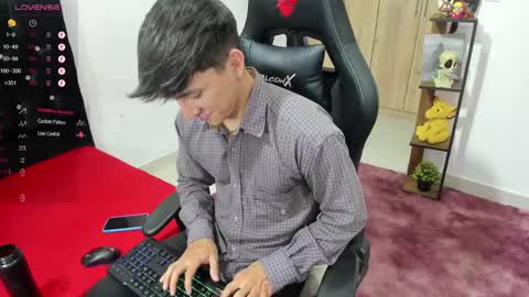 Snapshot of jacques_cardiet chatting on December 12, 2024, 2:22 pm jacobo online show from December 12, 2024, 2:22 pm