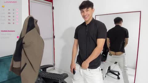 Snapshot of jacques_cardiet chatting on December 29, 2024, 1:49 pm jacobo online show from December 29, 2024, 1:49 pm