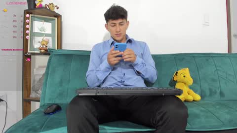 Snapshot of jacques_cardiet chatting on January 9, 2025, 12:09 pm jacobo online show from January 9, 2025, 12:09 pm