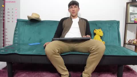 Snapshot of jacques_cardiet chatting on January 20, 2025, 6:32 pm jacobo online show from January 20, 2025, 6:32 pm