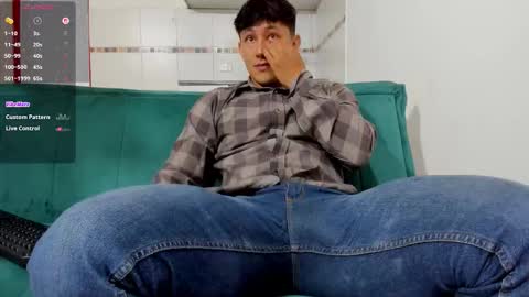 Snapshot of jacques_cardiet chatting on September 15, 2025, 1:44 pm jacobo online show from September 15, 2025, 1:44 pm
