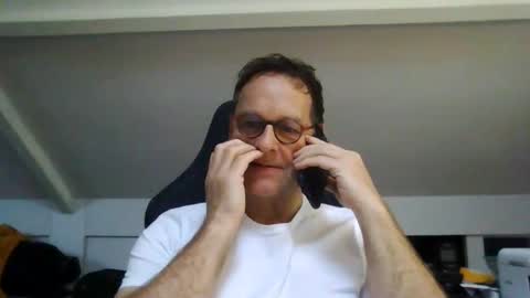 Snapshot of jacsfinestfantasy chatting on December 18, 2025, 1:06 pm FineAndSimple online show from December 18, 2025, 1:06 pm