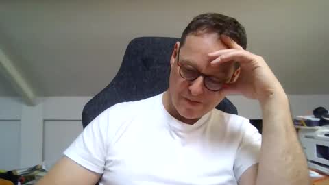 FineAndSimple online show from February 12, 2026, 1:28 pm