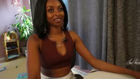 Snapshot of jada_valentine chatting on July 11, 2026, 9:49 pm Jada online show from July 11, 2026, 9:49 pm