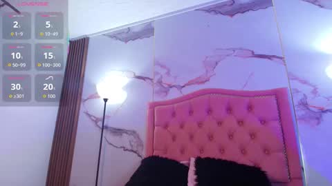 Jade  online show from October 11, 2025, 10:08 pm