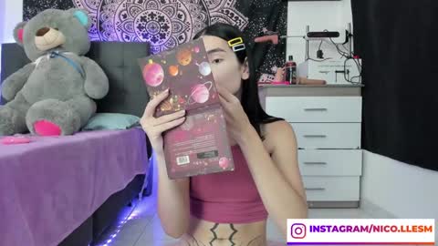 Snapshot of jade__weed chatting on February 2, 2025, 11:00 pm online show from February 2, 2025, 11:00 pm