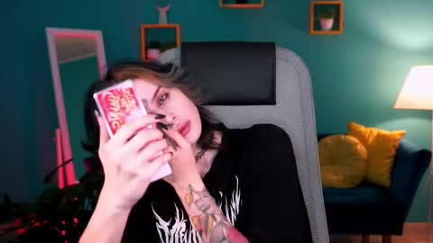 jade_castle online show from February 19, 2025, 2:01 am