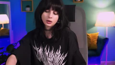 jade_castle online show from February 28, 2026, 5:03 pm