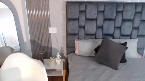 Sara online show from October 6, 2025, 12:13 pm