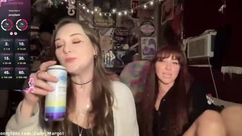 Snapshot of jade_margot chatting on July 9, 2026, 5:33 am Jade Margot online show from July 9, 2026, 5:33 am
