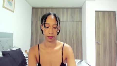 Jade smile online show from September 16, 2025, 2:40 pm