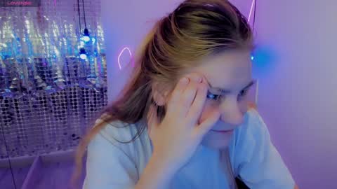 Snapshot of jade_soft chatting on January 12, 2025, 7:31 pm Jade online show from January 12, 2025, 7:31 pm