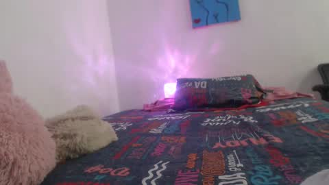 Snapshot of jade_watson19 chatting on October 19, 2025, 9:37 pm Jade Watson online show from October 19, 2025, 9:37 pm