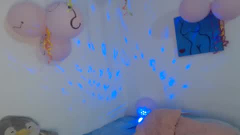 Snapshot of jade_watson19 chatting on November 13, 2025, 4:33 am Jade Watson online show from November 13, 2025, 4:33 am