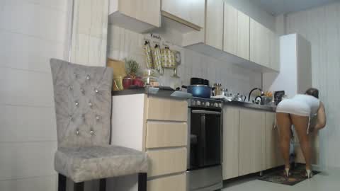 Jade online show from January 18, 2025, 3:38 pm