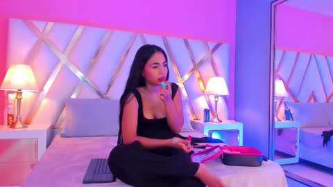 Snapshot of jadeekhan chatting on October 16, 2025, 9:16 pm Jade online show from October 16, 2025, 9:16 pm