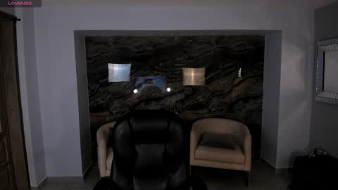 JADE EVANS online show from October 22, 2025, 7:24 pm