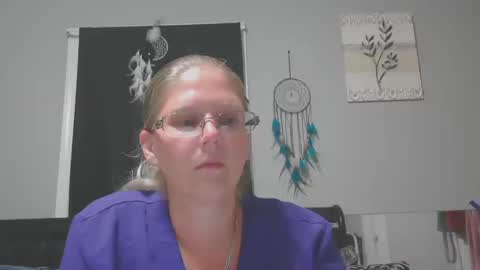 JadeLuv online show from October 17, 2025, 12:47 am