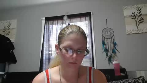 JadeLuv online show from February 13, 2026, 6:26 pm