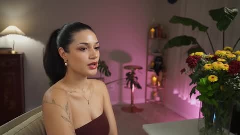 Jade online show from November 8, 2025, 3:39 am