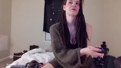 jader0se online show from March 11, 2025, 3:59 am